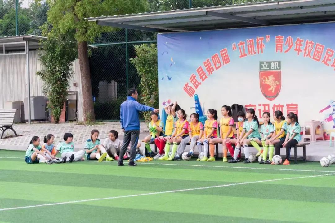 “代表中国出战！”世界杯赛场外，湖南这群足球小将心怀大梦想