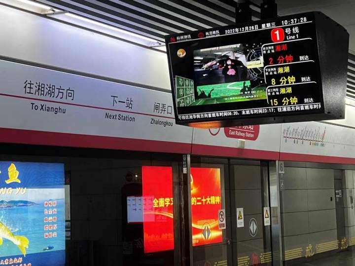 滚动|城市开始苏醒，烟火气慢慢回归，特殊时刻看看我们生活的杭城