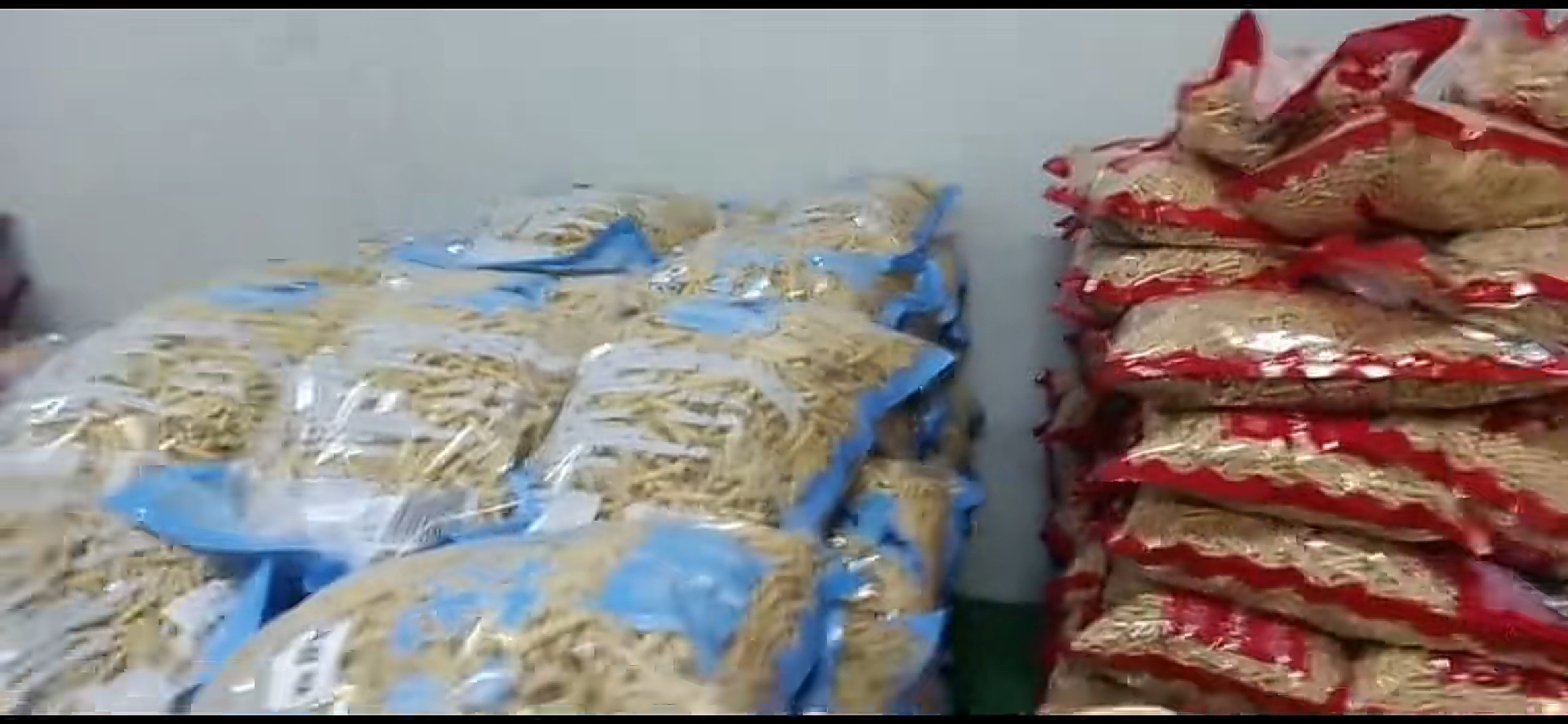 西安女子收到朋友从*藏西**带回的小麻花,产地竟在自己村,商家:只是代加工,原材料来自青海