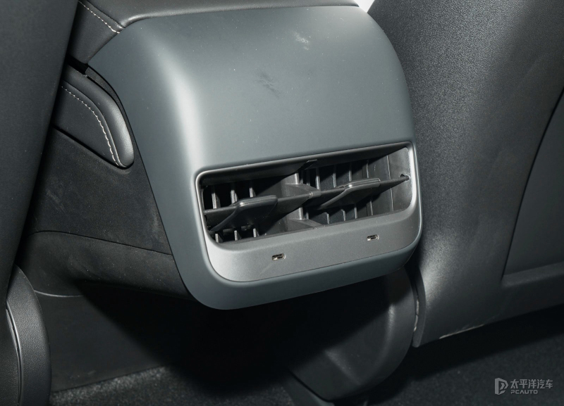 同级20-30万元纯电豪华轿车怎么选,想选一款空间好的车买它准没错