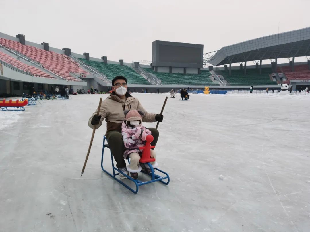 春节期间，北京游客金同森一家三口“游”到延吉——在美丽延边，过别样幸福年