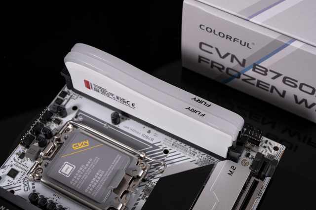 巨能超的ITX小板，七彩虹CVNB760IFROZENWIFI登陆舰主板评测