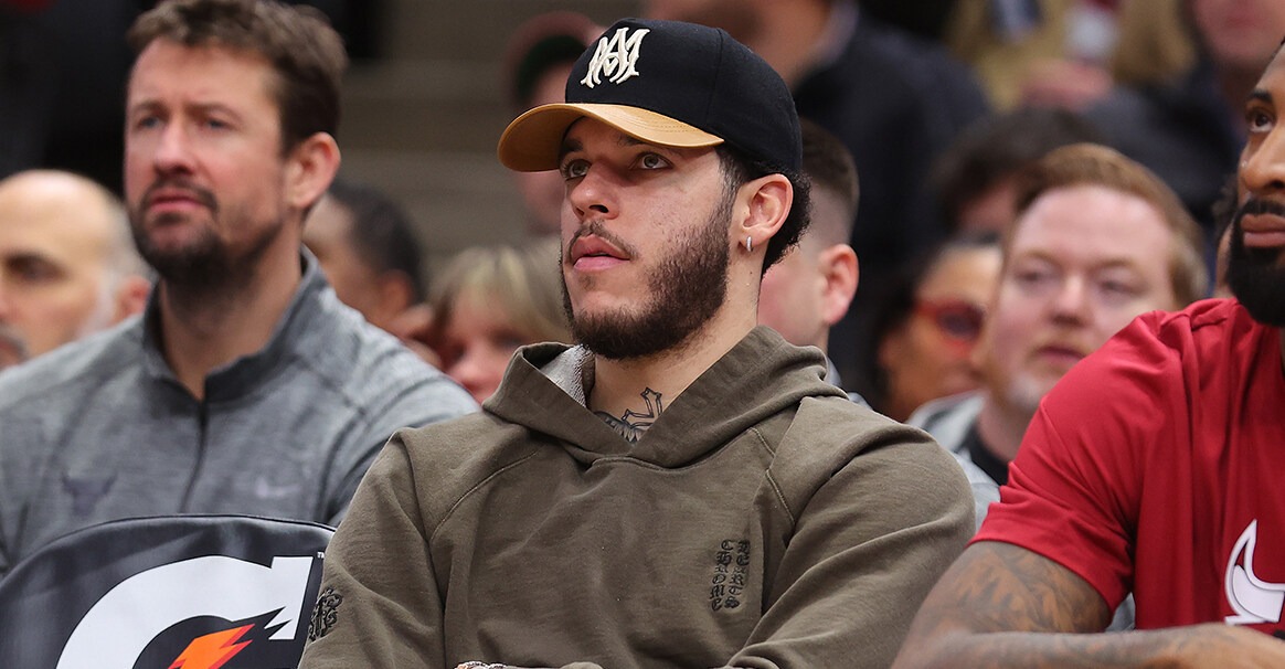 玻璃人！一年两次手术，天才后卫又报销，湖人曾为他错过塔图姆