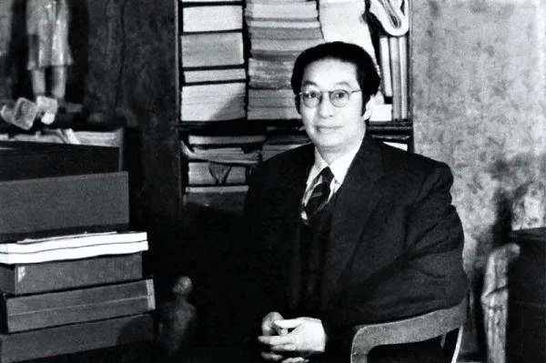 全根先：郑振铎与中国图书馆事业的发展