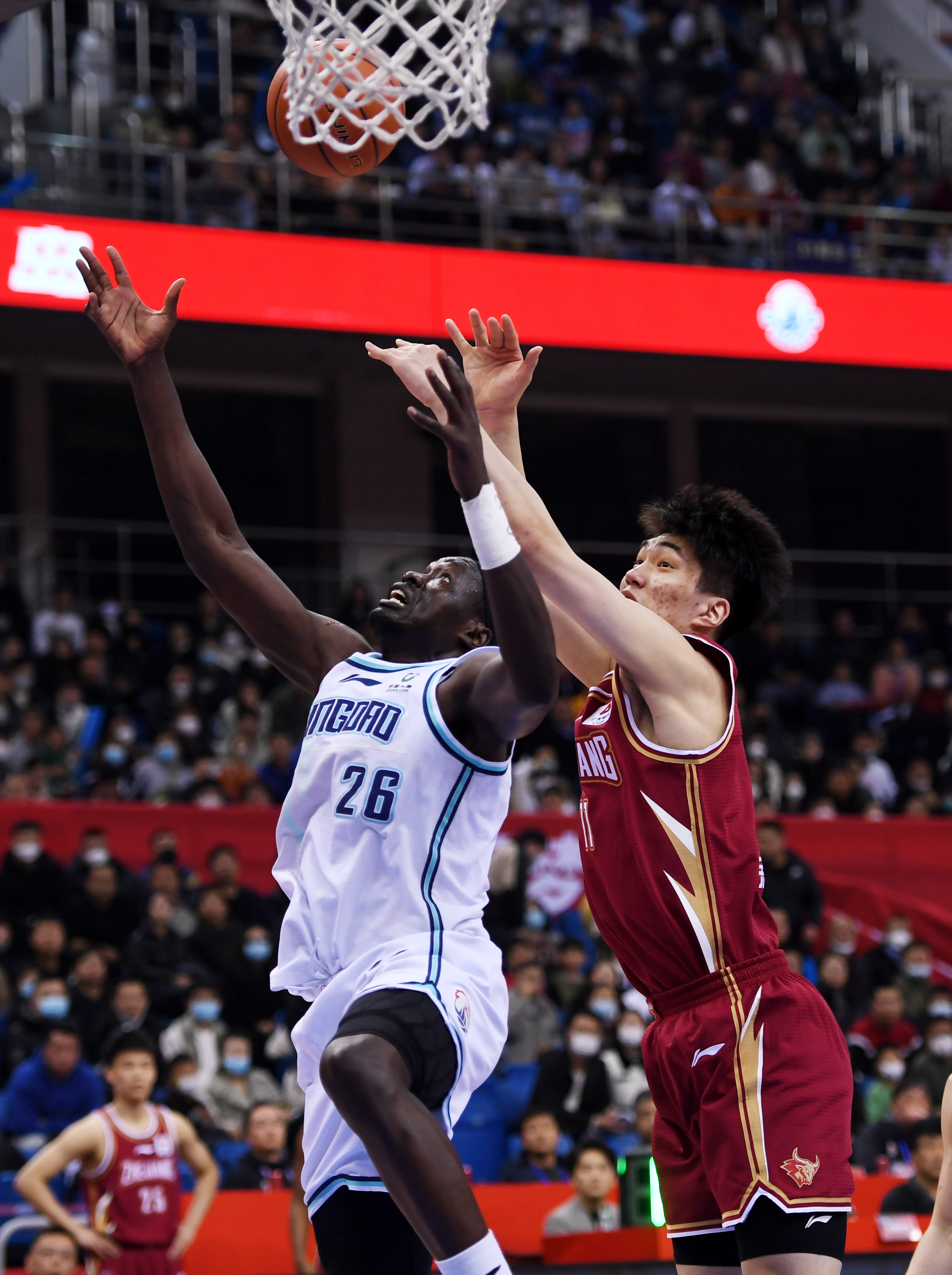 篮球cba浙江稠州金租赢下德比之战,cba浙江稠州金租vs广东华南虎