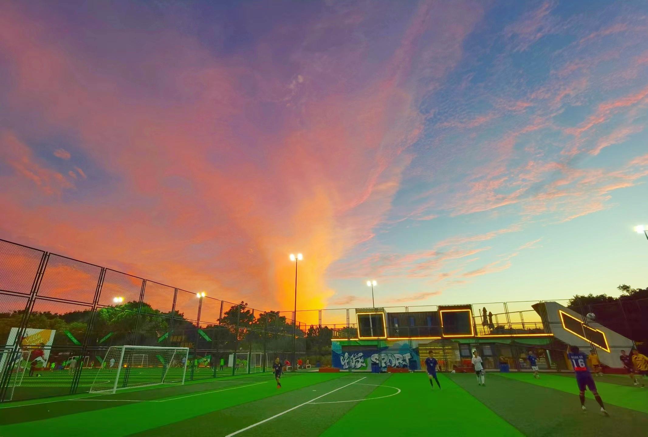 江苏户外舞台灯光工程,南京新建50个灯光球场