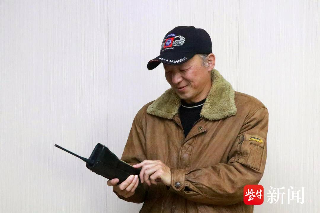 【乐活南京人】BB机、大哥大、复读机、随身听……南京通讯“收藏达人”带你“穿越时光”