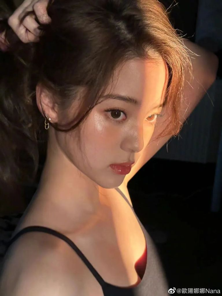 王子文唇妆教程,王子文口红画法