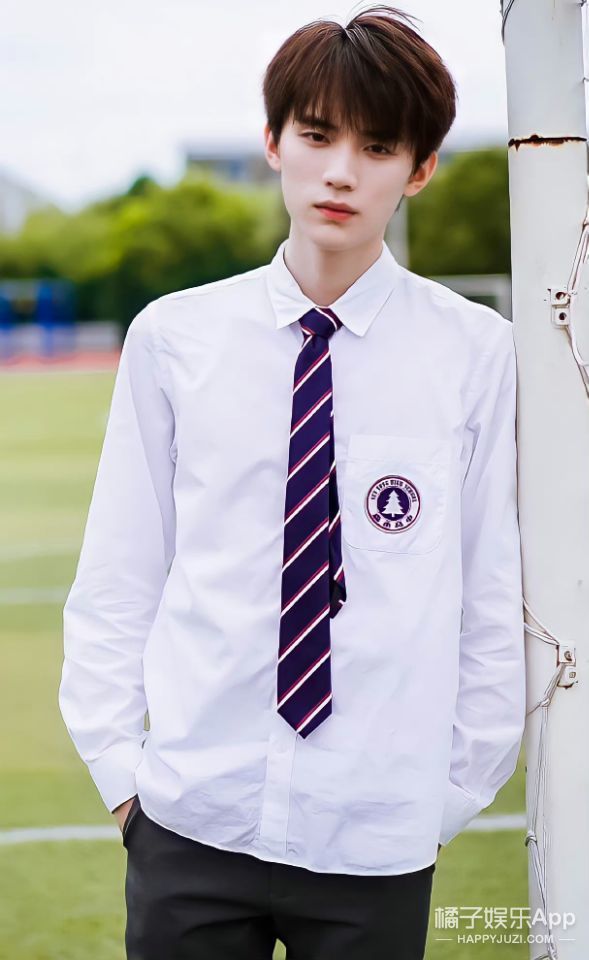 少年感拉满!内娱新鲜宝藏小生大盘点,这就是养成系的快乐?