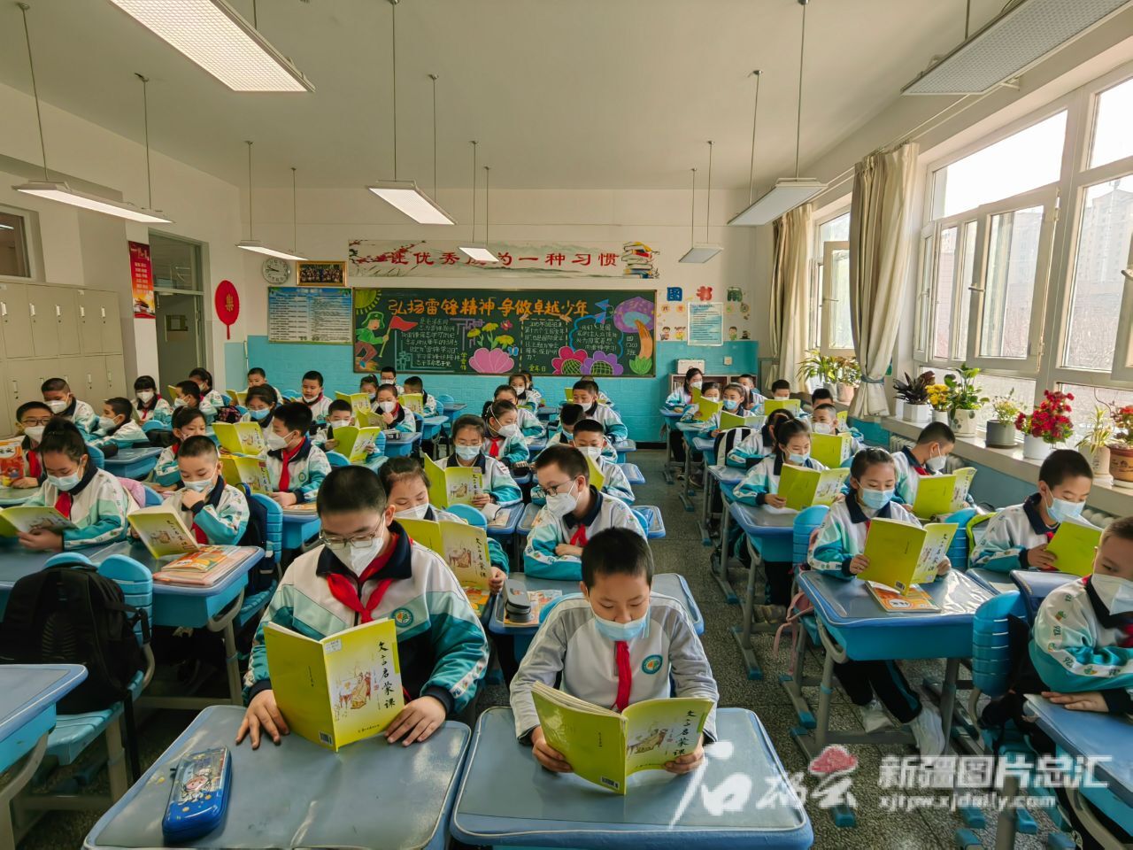 乌鲁木齐经济开发区头屯河区学校,乌鲁木齐书香校园视频