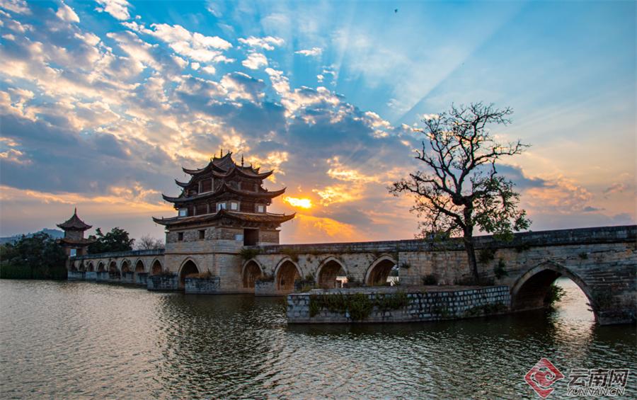 建水古城好吃街,云南建水最不能错过的景点和美食