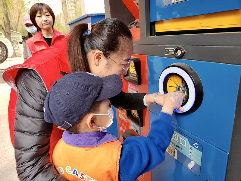 在城市里“绣花”在生活里“加糖”