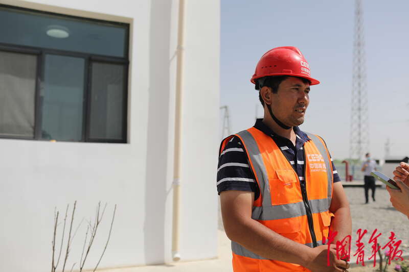 *疆新**和田：荒漠里的光伏绿洲