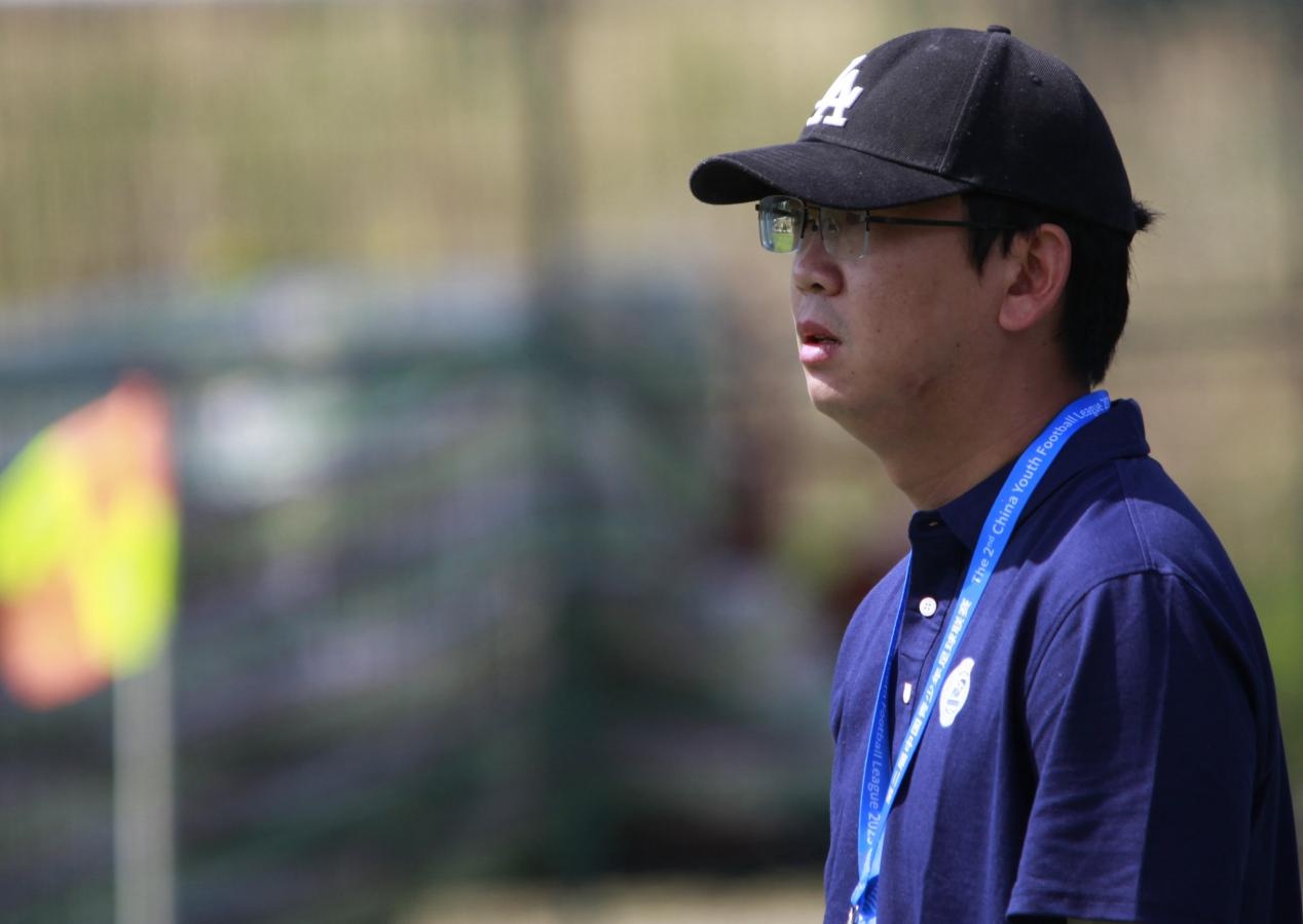 武汉三镇2比1逆转广州队,武汉三镇队2比1逆转获胜