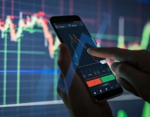 st和佳退市可能性大吗,审计报告被出具否定意见