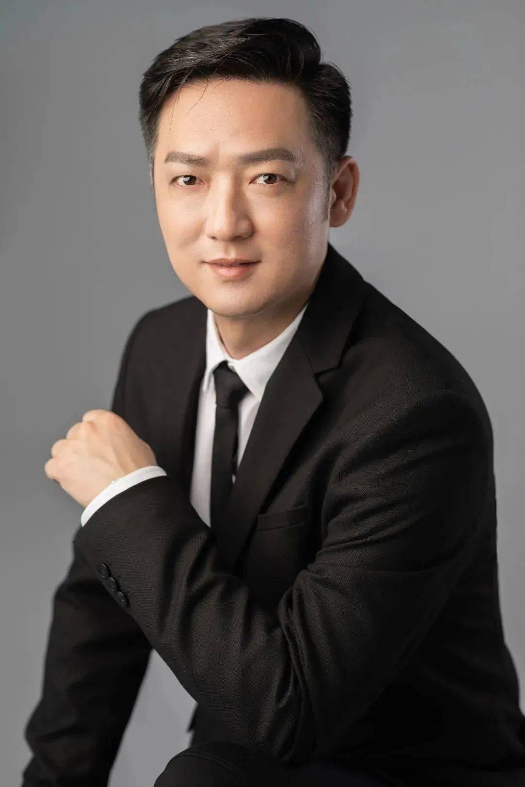 俞玖林年轻照片,俞玖林个人简历