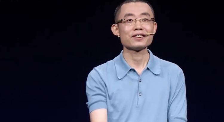 花总谈揭黑网红标签,热搜制造者