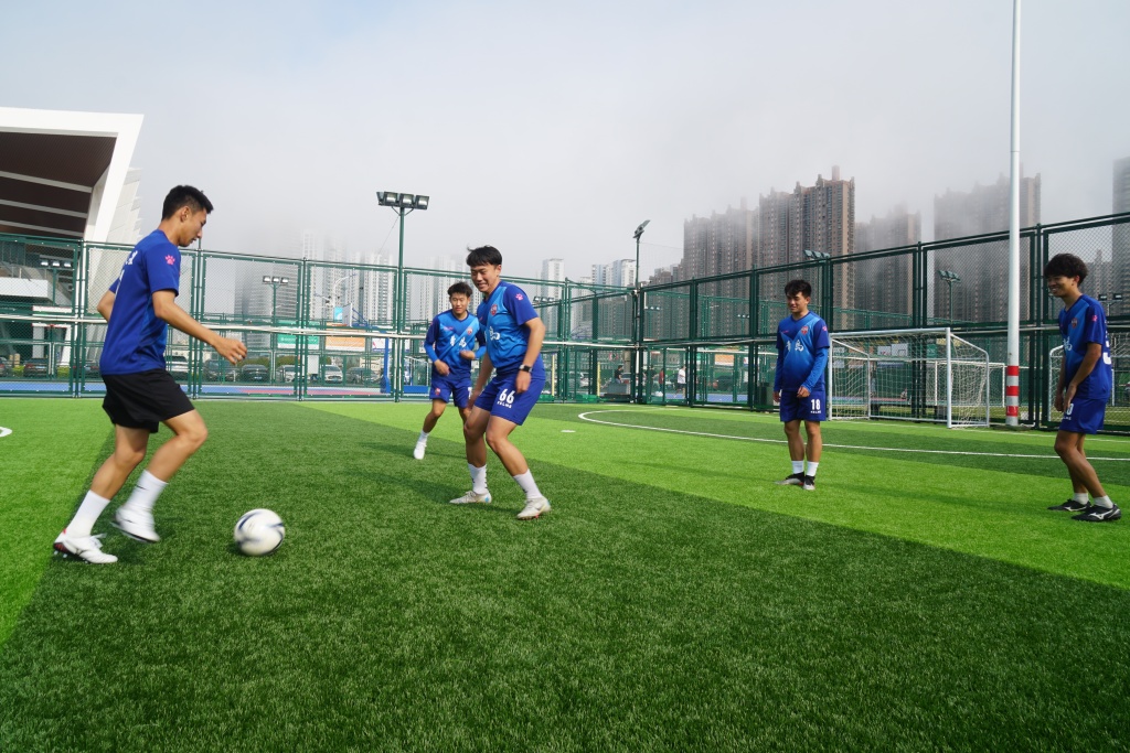 倒影|绿茵场上，三战高考