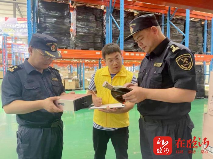 强信心稳经济促发展是哪篇报告,强信心稳预期促发展