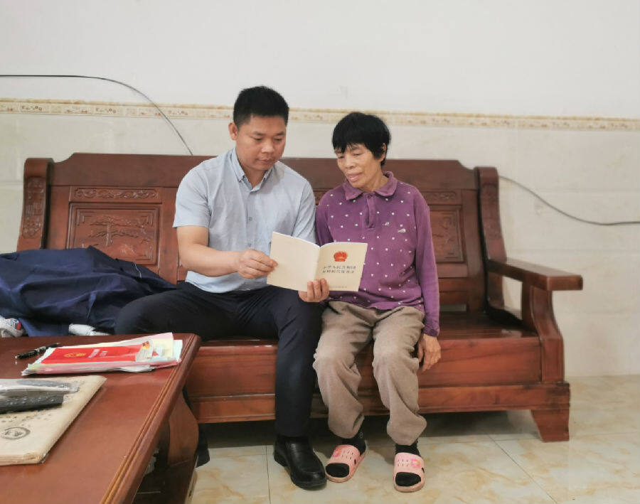 产业发展激励奖补项目,产业扶贫同奔小康