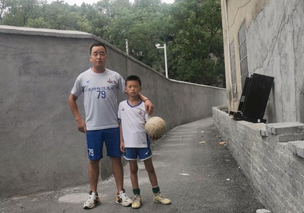 贵州村超足球榕江,贵州村超足球是怎样的队伍