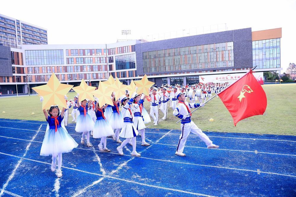 鼓号队比赛广州,广州小学生鼓号队表演视频