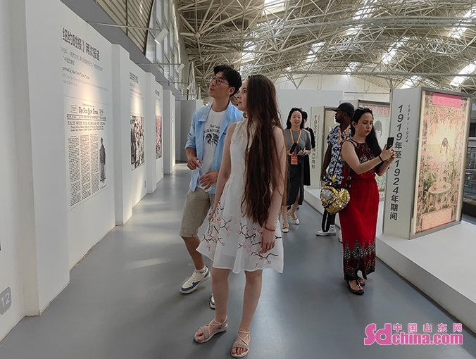 烟台值得外地人打卡的美食,外籍博主感受最美烟台文化