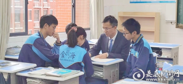 娄底市金海高级中学图片,娄底娄星区金海高级中学