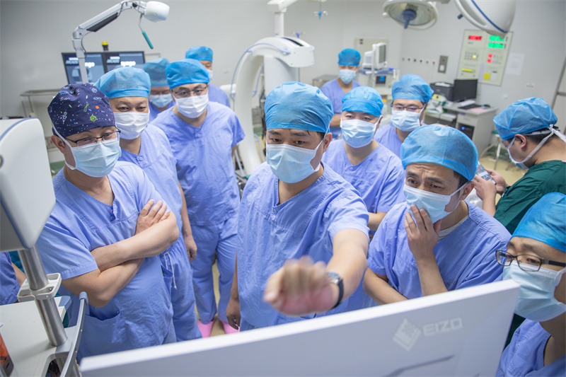 重塑生命钢筋铁骨，铸就健康美好人生——兰大二院骨科发展纪实