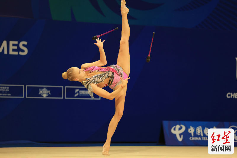 舞动青春舞蹈视频,舞动青春分解动作