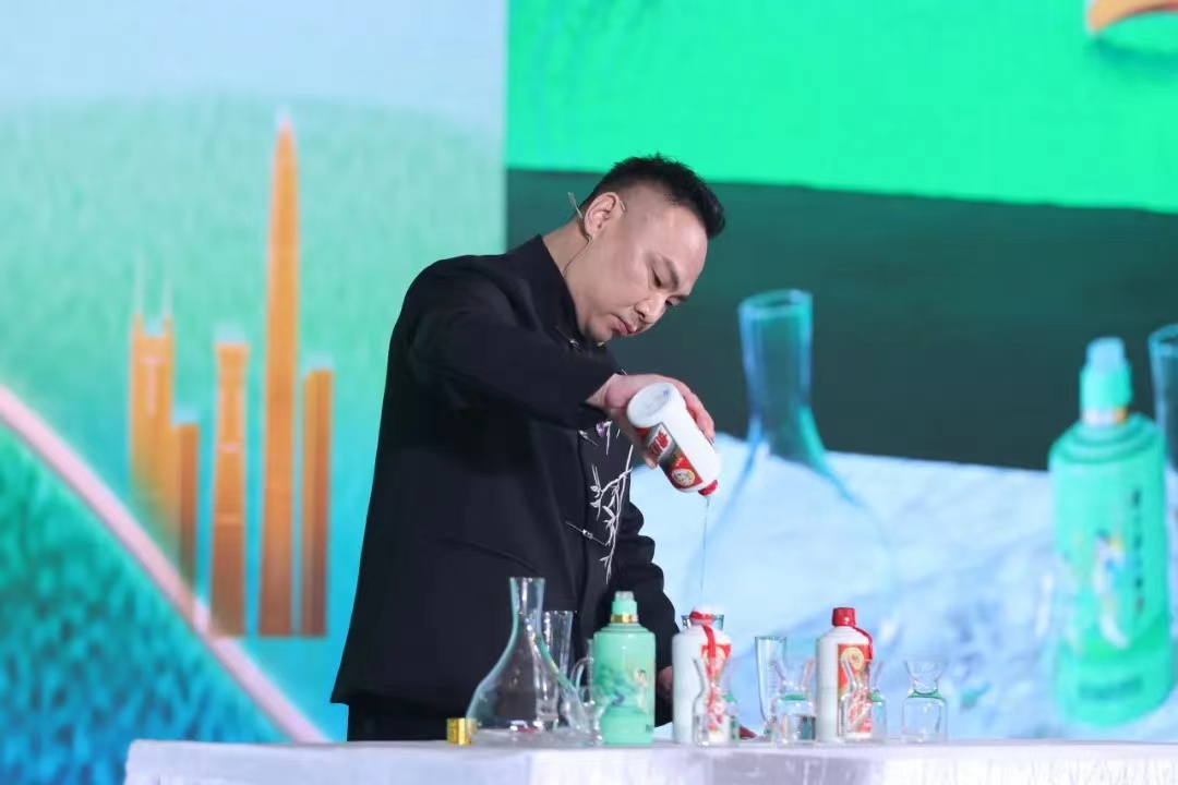 2024最新茅台老酒收藏价格表,媒体从品藏管看茅台老酒市场