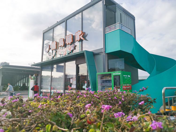 坪山区坑梓街道候鸟驿家暖人心