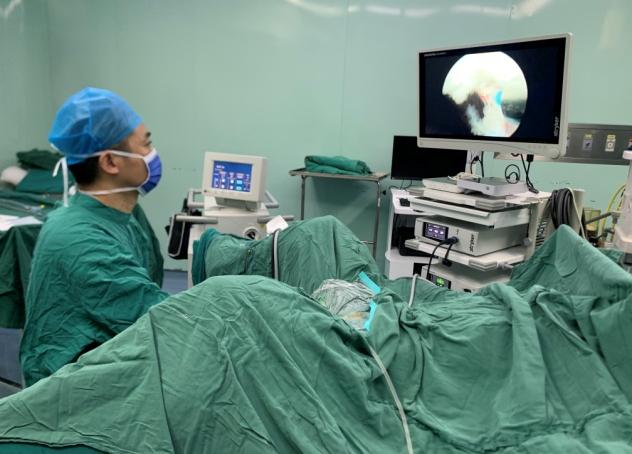 前列腺增生激光剜除术,四川华西钬激光前列腺剜除术过程