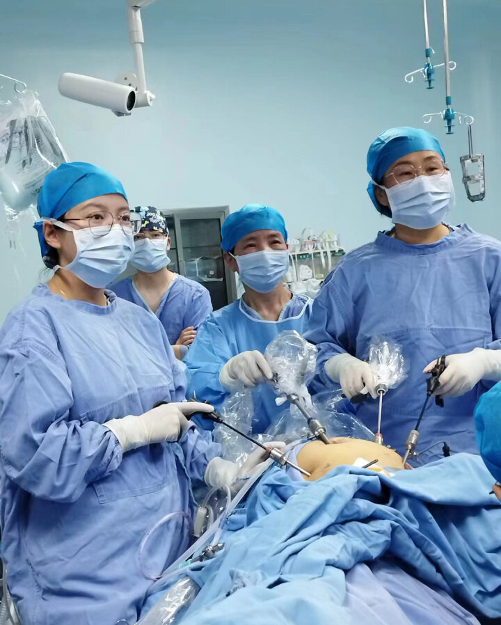 84岁老人患子宫内膜癌市一院妇科团队为其成功手术