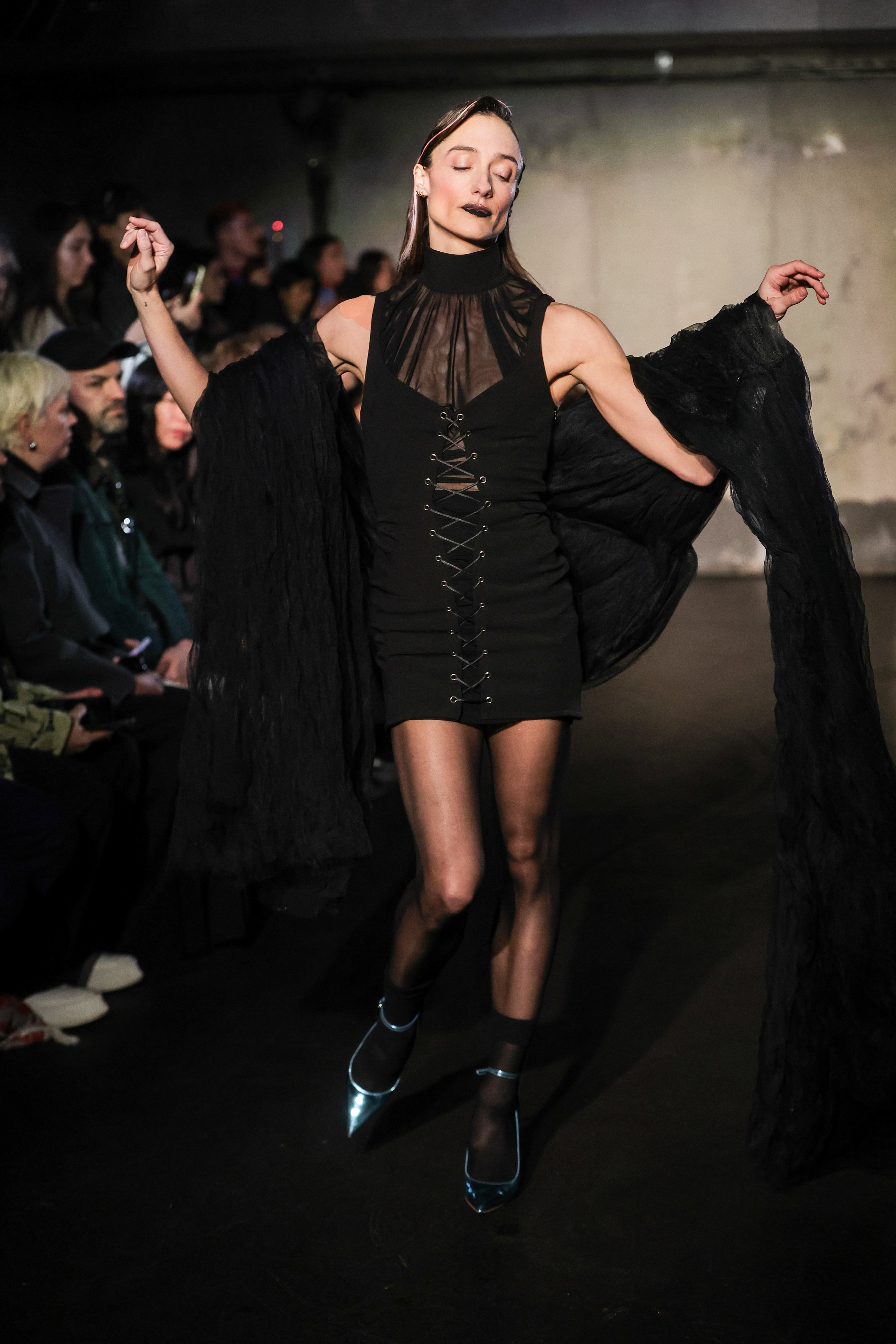 秋冬巴黎成衣走秀,外代二线巴黎时装周