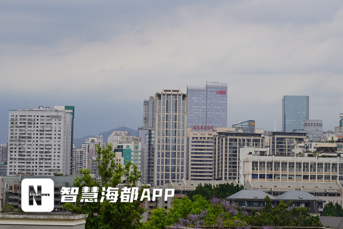 福建福州强对流天气来袭,福建福州市遭遇强降雨