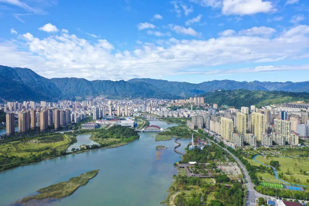 全球视野全新储能丨东侨：奋力建设宜居宜业的魅力之城